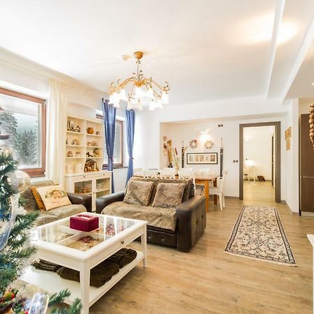 Charming 3-Bedroom Apartment Poiana Brasov Exteriör bild