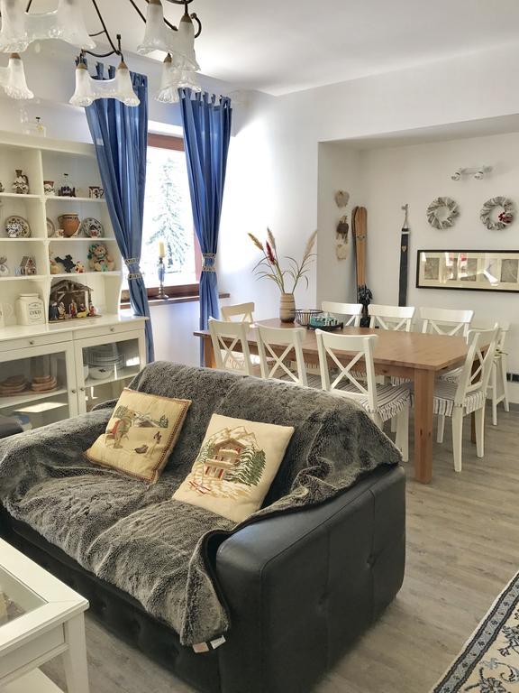 Charming 3-Bedroom Apartment Poiana Brasov Exteriör bild