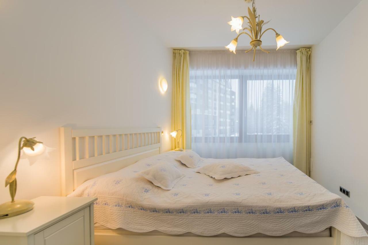 Charming 3-Bedroom Apartment Poiana Brasov Exteriör bild